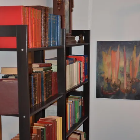 艾尔博托旅馆 * Maía