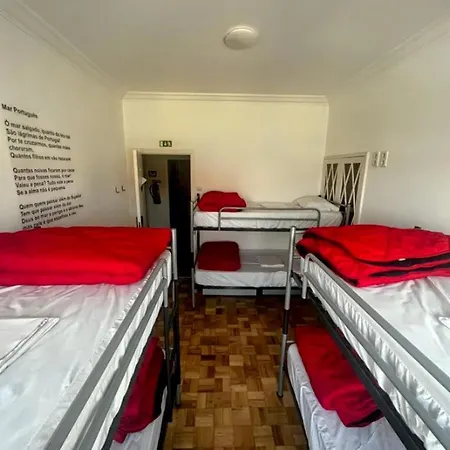 艾尔博托旅馆 旅馆 Maía