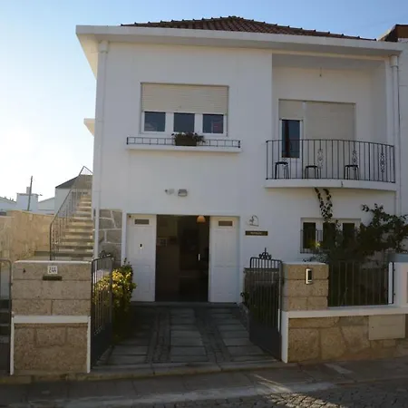 Airporto Auberge de jeunesse Maía