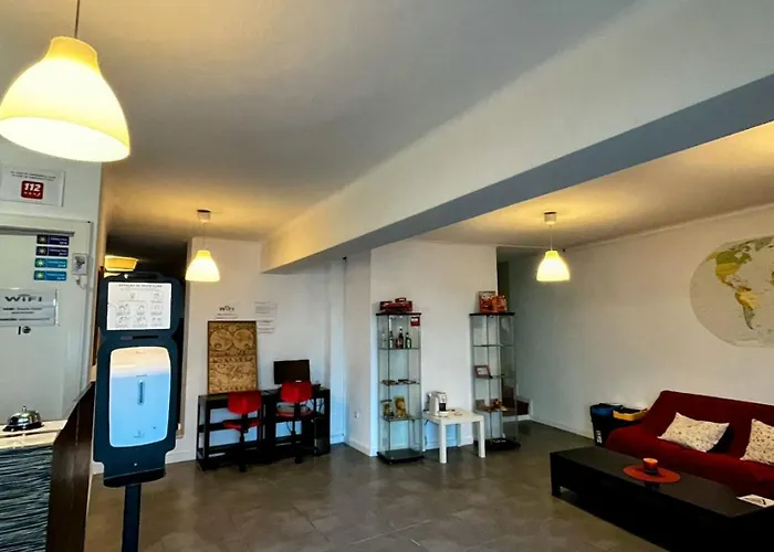 Hostel Airporto Maía